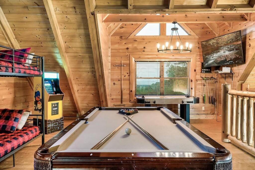Cabin-N-Smokys! Indoor Resort Pool Views Hot Tub Game Room Sevierville Extérieur photo
