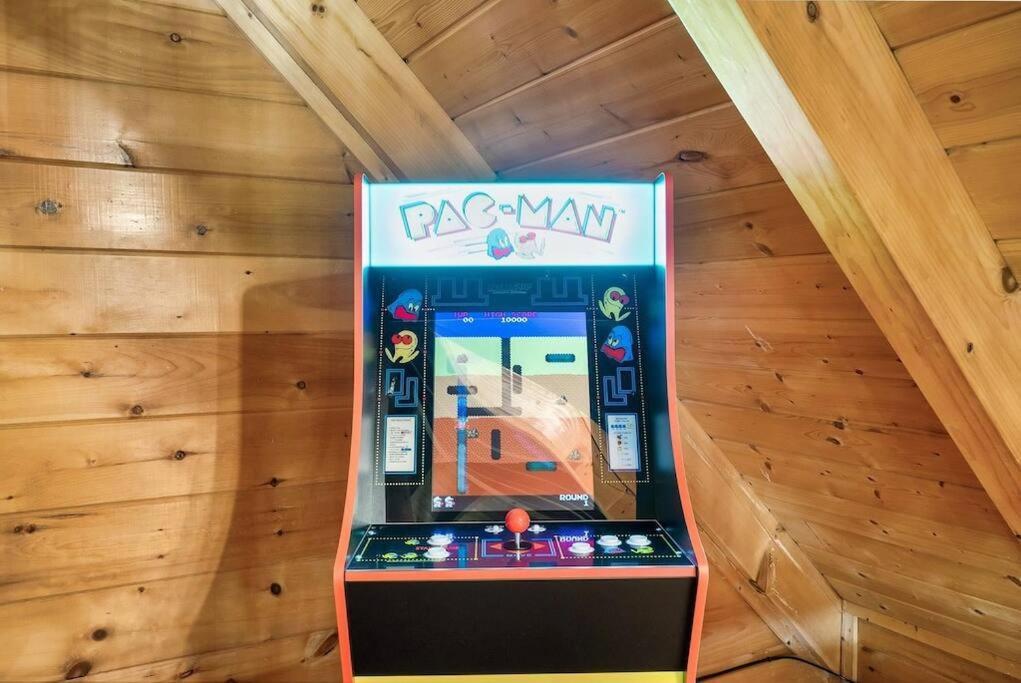 Cabin-N-Smokys! Indoor Resort Pool Views Hot Tub Game Room Sevierville Extérieur photo