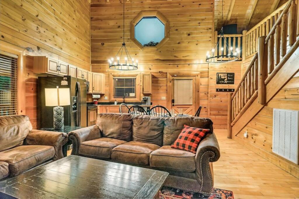 Cabin-N-Smokys! Indoor Resort Pool Views Hot Tub Game Room Sevierville Extérieur photo