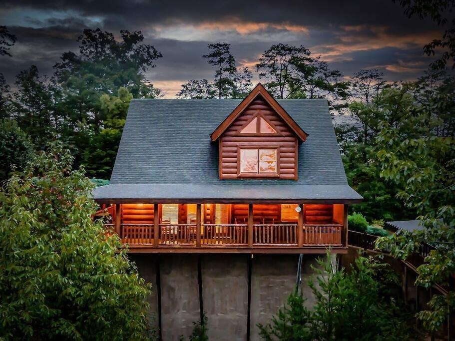 Cabin-N-Smokys! Indoor Resort Pool Views Hot Tub Game Room Sevierville Extérieur photo