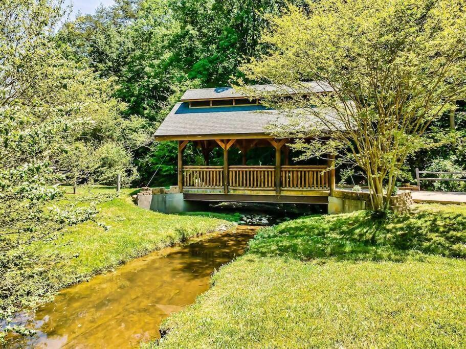 Cabin-N-Smokys! Indoor Resort Pool Views Hot Tub Game Room Sevierville Extérieur photo